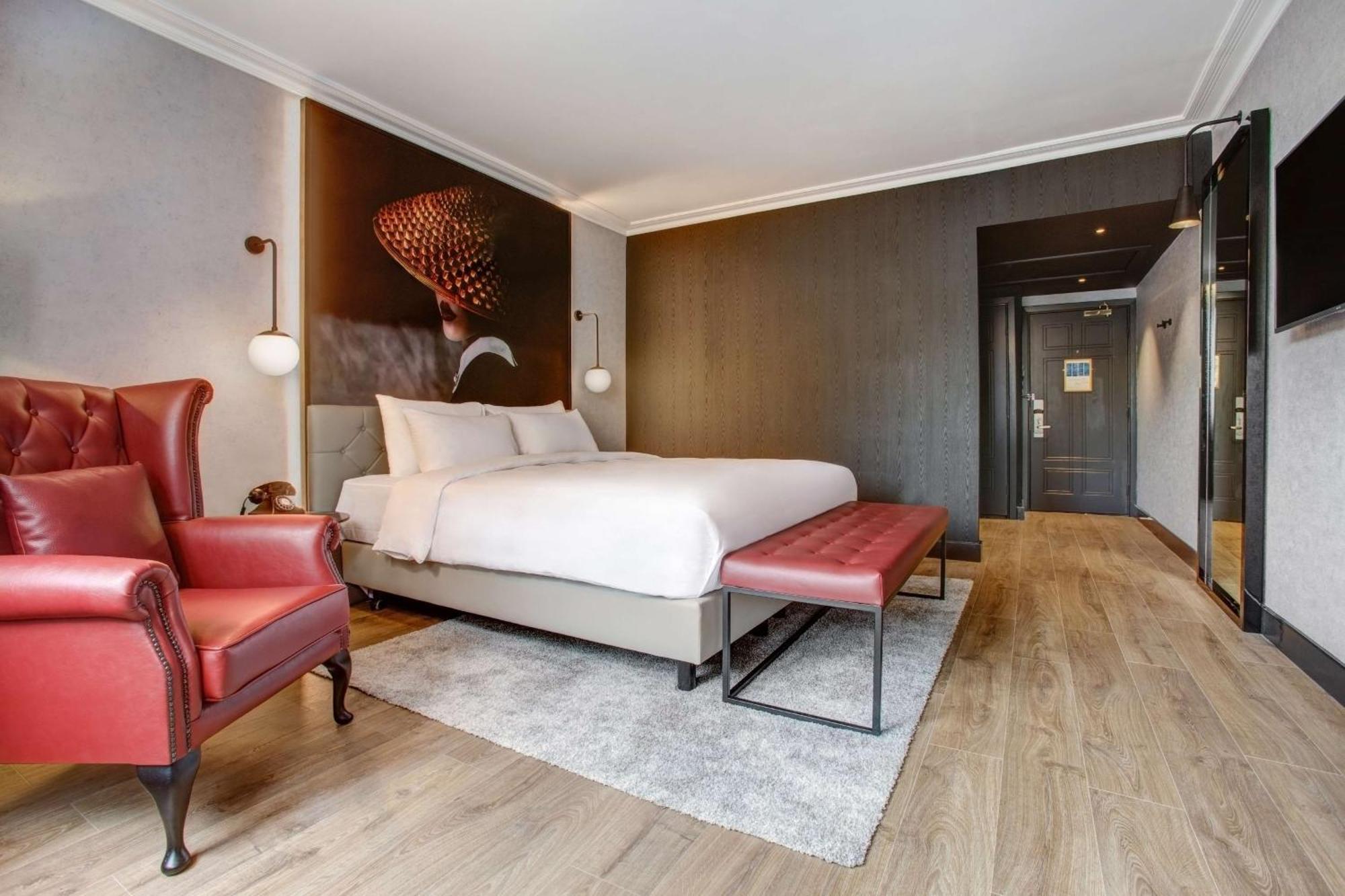 Radisson Red London Heathrow Hotel Harmondsworth Exterior foto